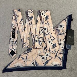 Ted Baker Set Tie Pocket Square Blue Floral Pattern Pink Made in Italy Silk New